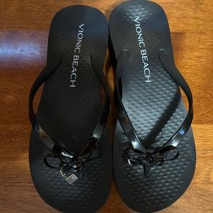 Vionics Beach Bondi flip flop sandals